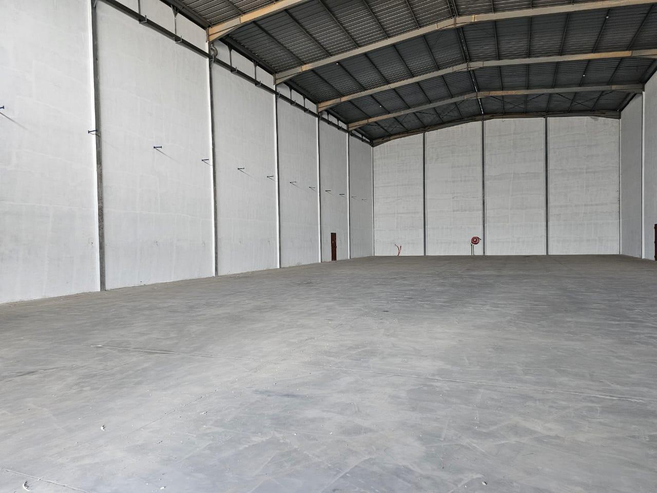 Beau entrepÃ´t local stockage Ã  louer Ã  Nouacer — 5