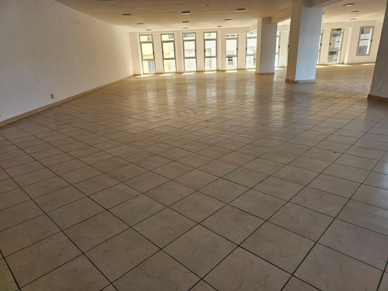 Bureau 550 m² à Mers Sultan — 8