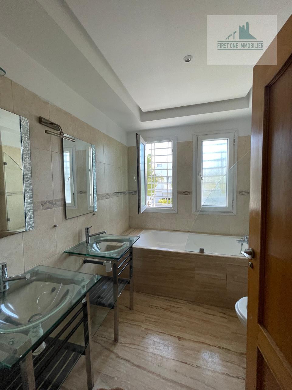 Villa 388 m² à Ain Diab — 8