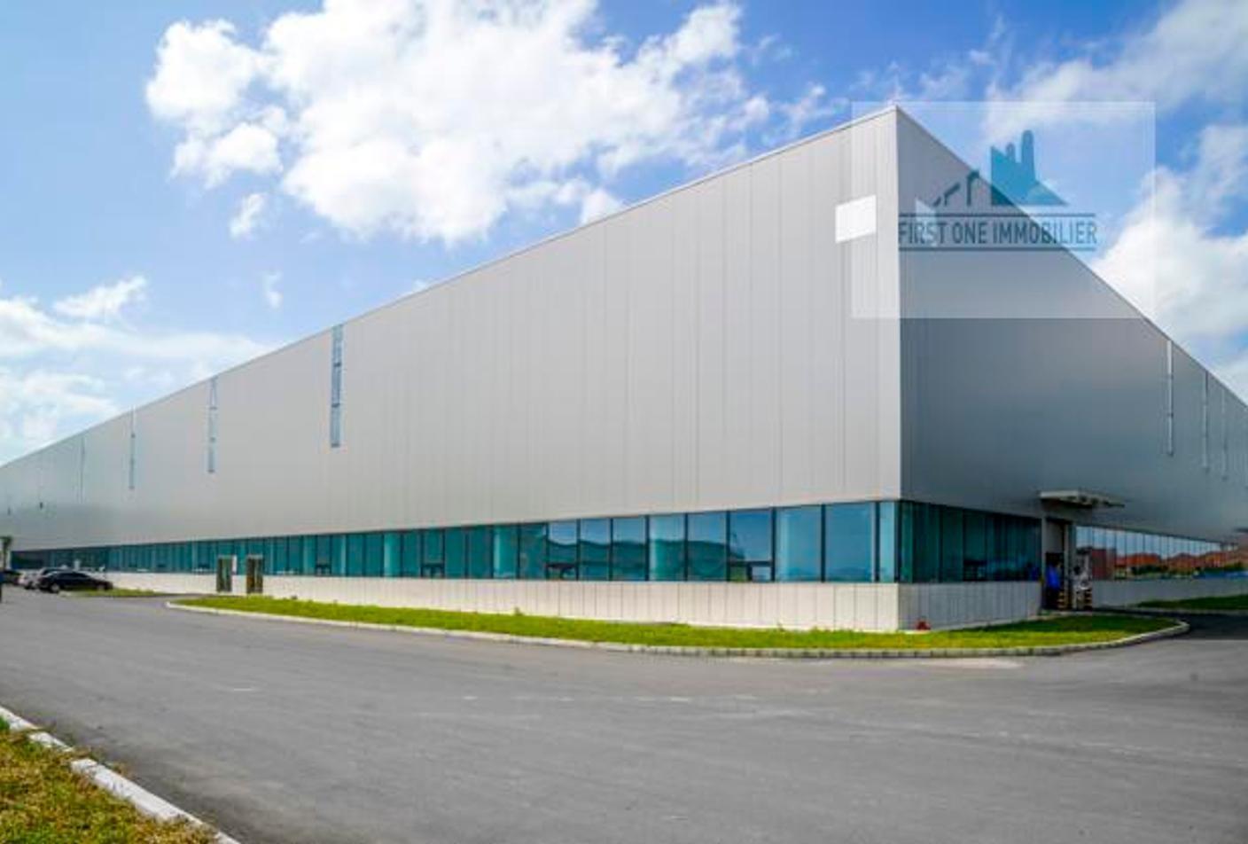 DÉPÔT LOGISTIQUE 13000m2 AINHARROUDA MOHAMEDIA