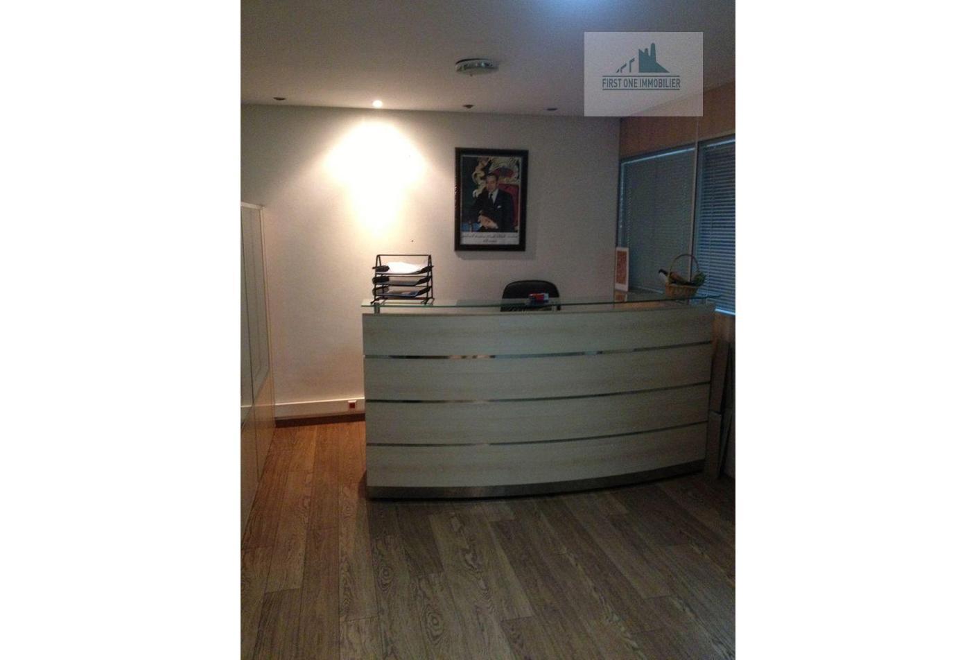 Plateau Bureau Equipé 174 m2 Racine — 4