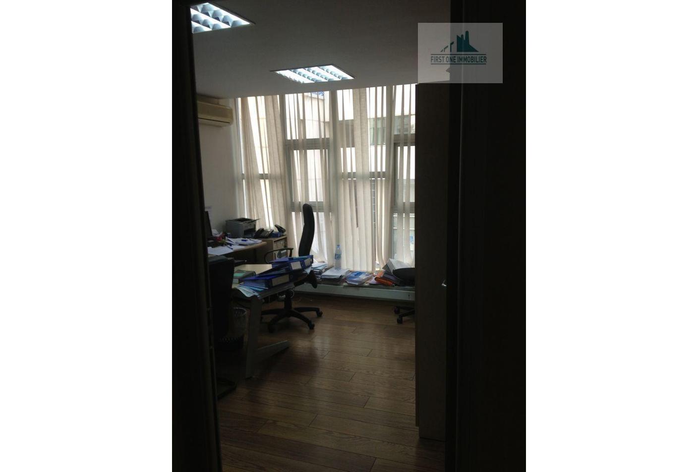 Plateau Bureau Equipé 174 m2 Racine — 5