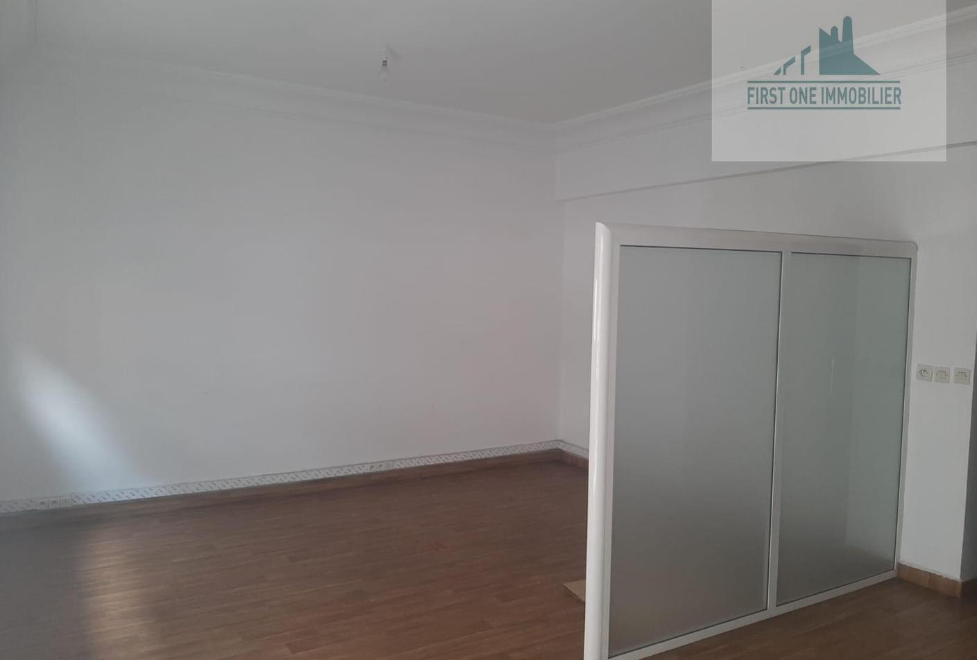 Appt usage bureau 73 m² Bd Yaacoub El Mansour — 3