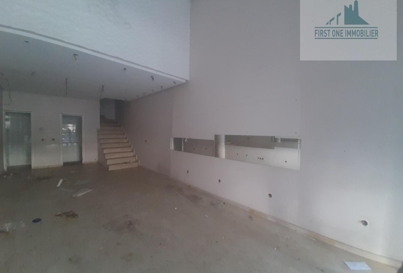 Magasin en Location 70m2 Maarif
