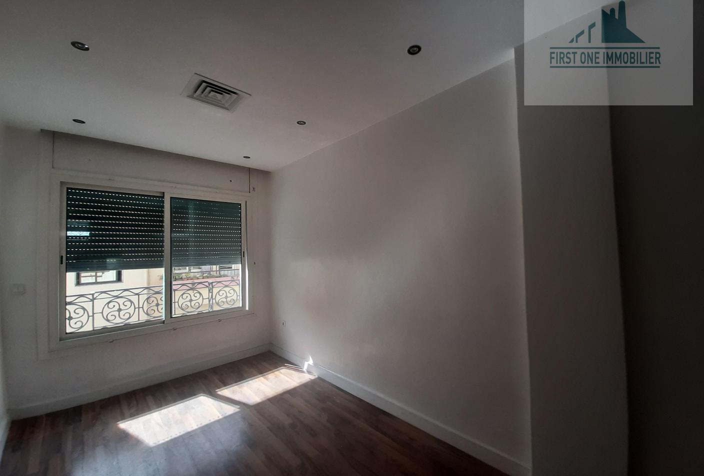 Bureau 150 m2 Maarif Extension — 3