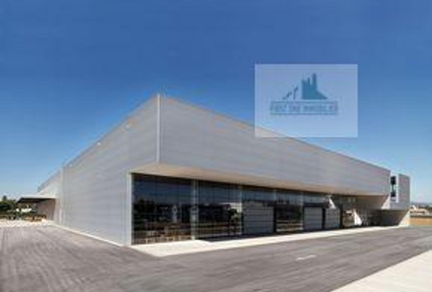 Dépôt de stockage 450 m² Lissasfa Extension