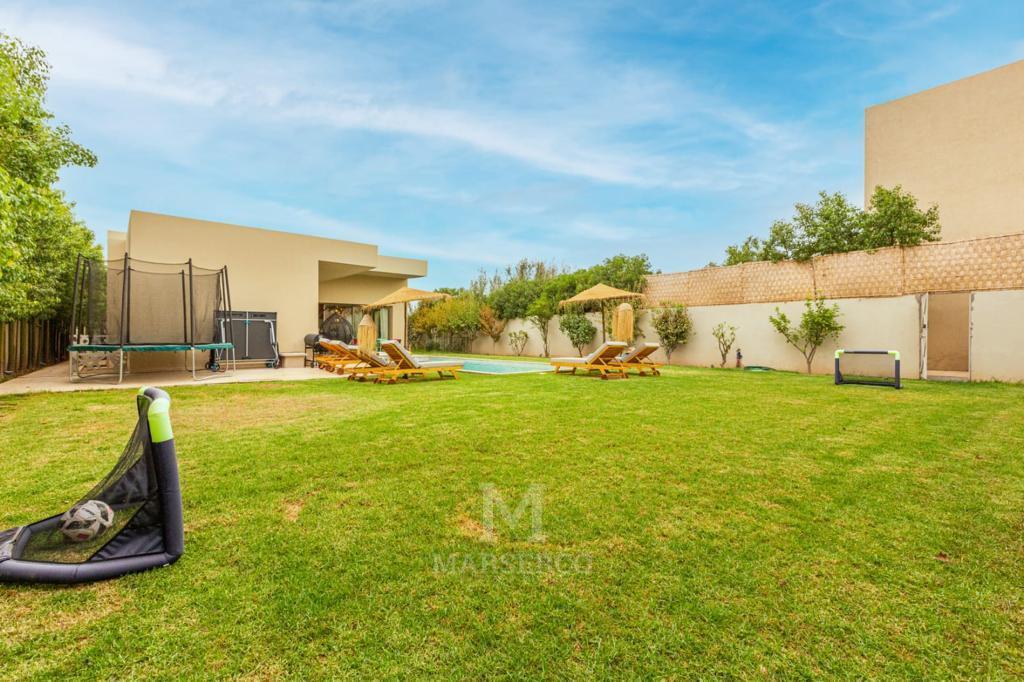 Retreat Villa — 3