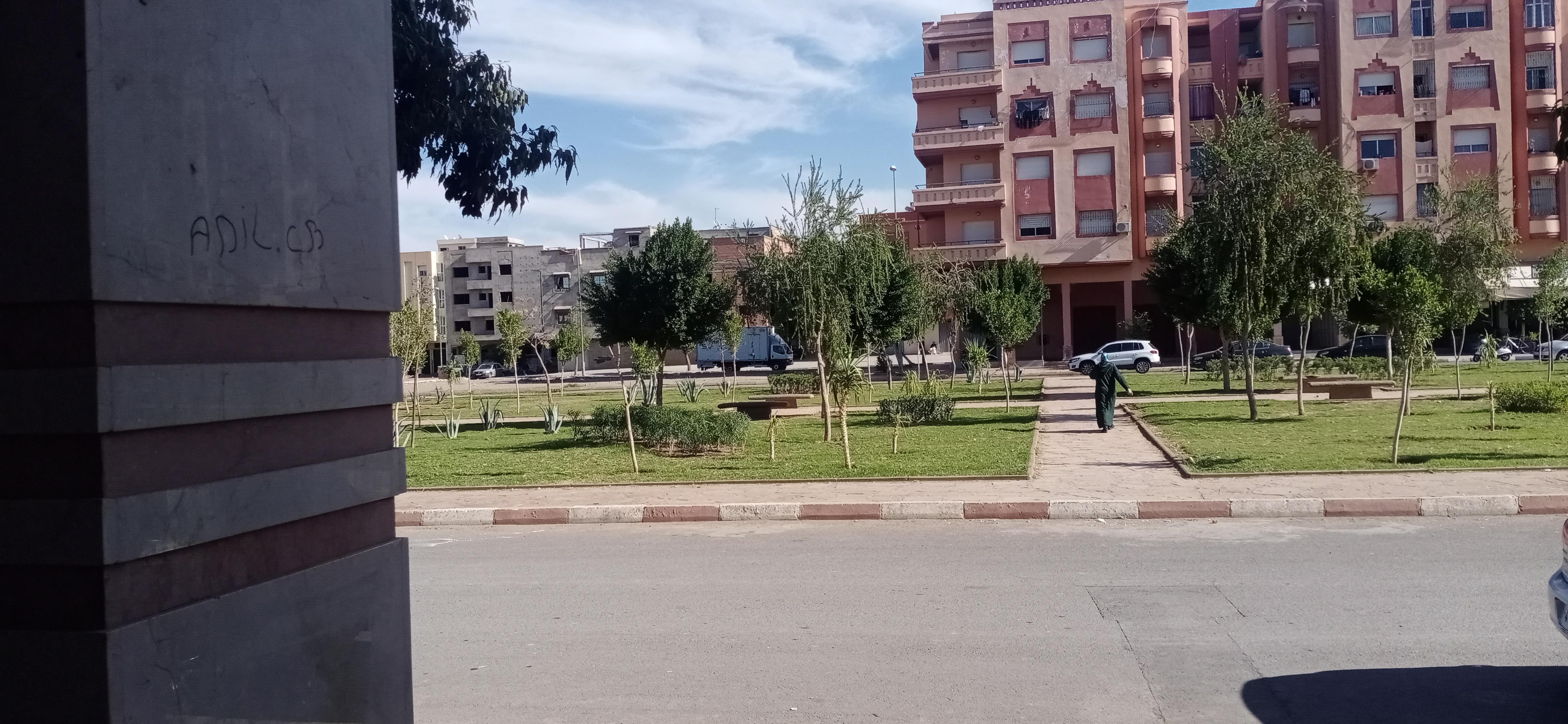Magasin à louer quartier Azzouzia
