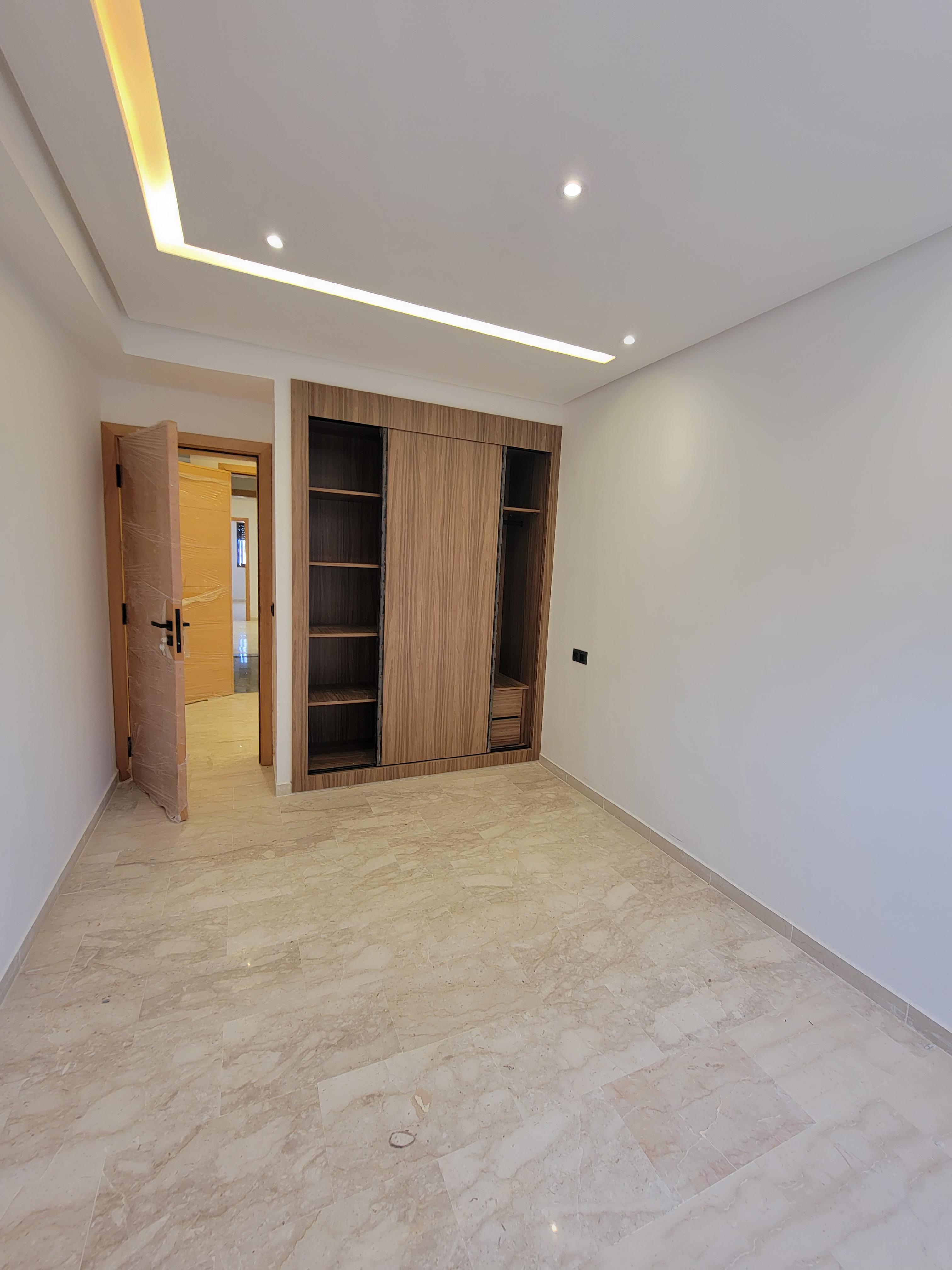 Appartement 74 m² à Mhamid — 7