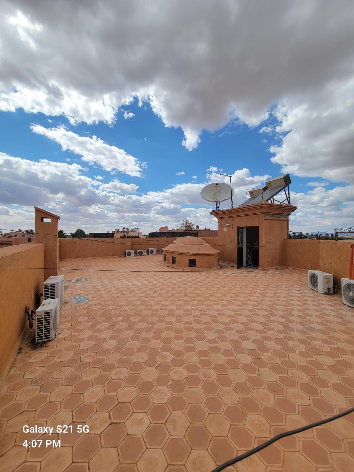 Belle Villa de 421 m² à Targa — 2