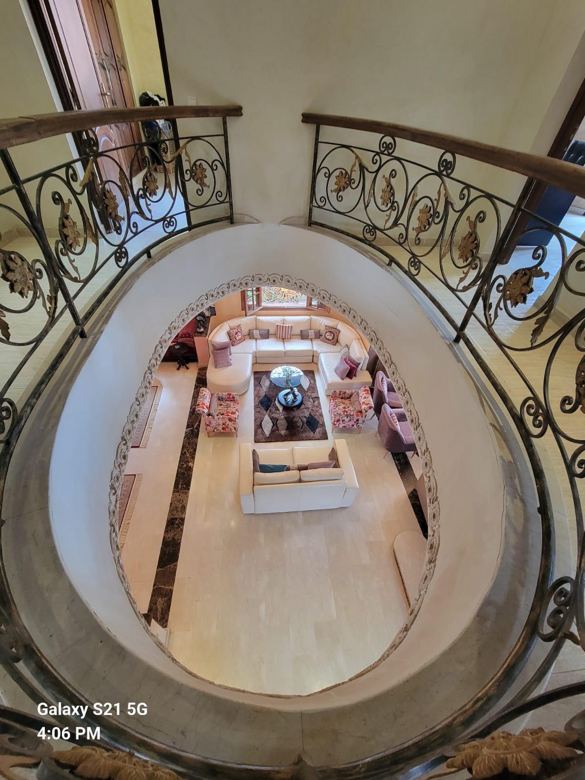 Belle Villa de 421 m² à Targa — 4