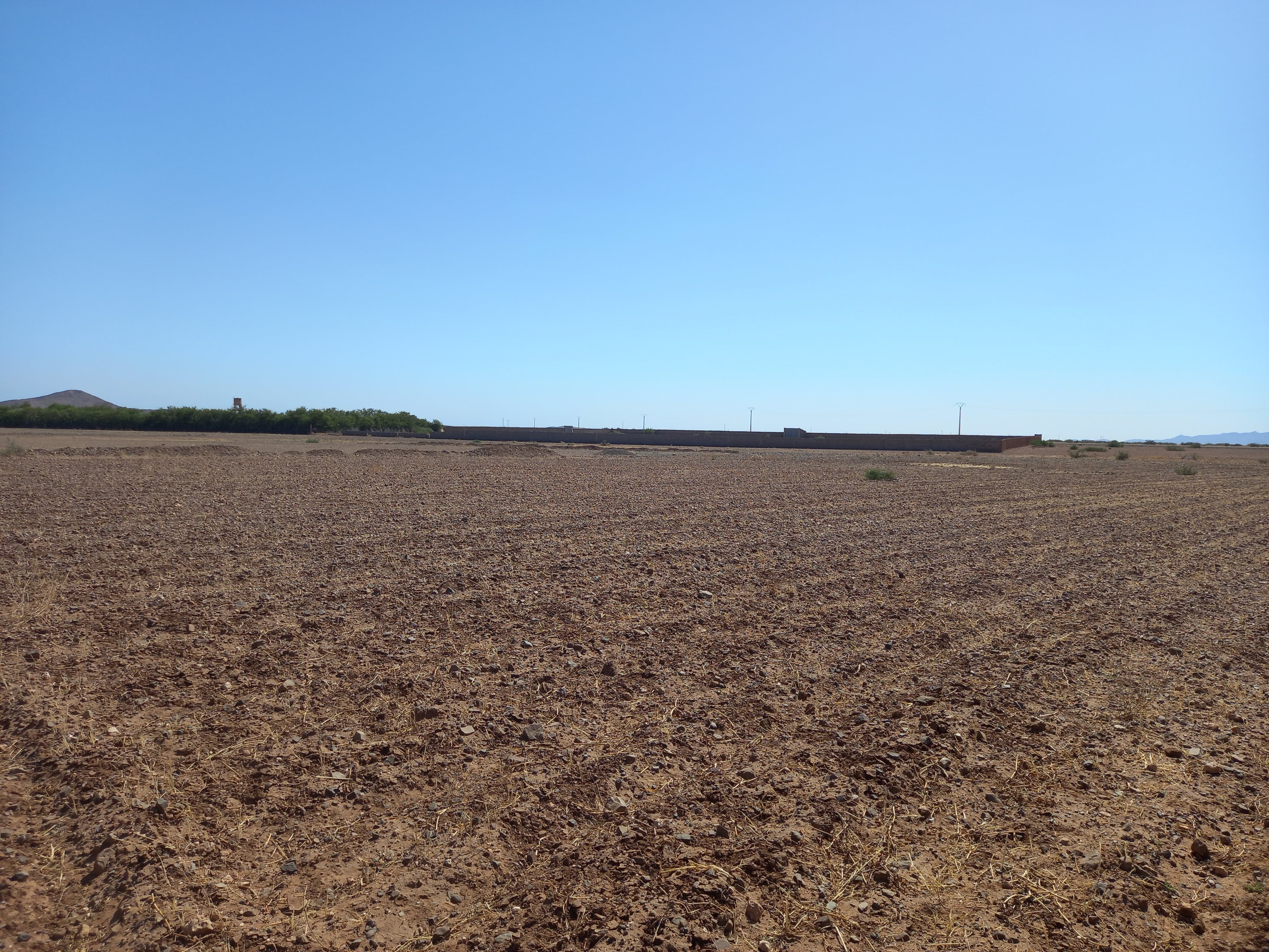 Terrain 4880 m² à Route de Casablanca — 2