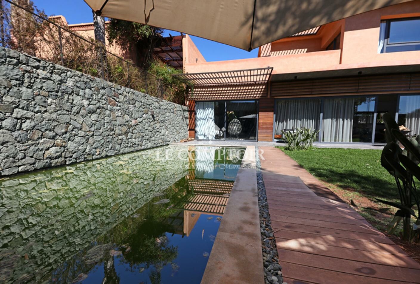 Villa 440 m² à indéfini — 4