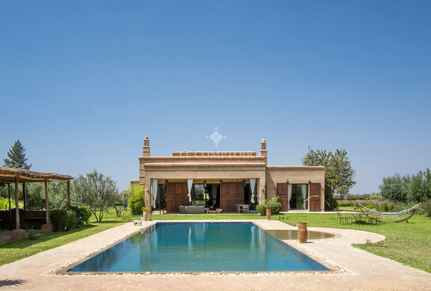 Villa 450 m² à indéfini — 7