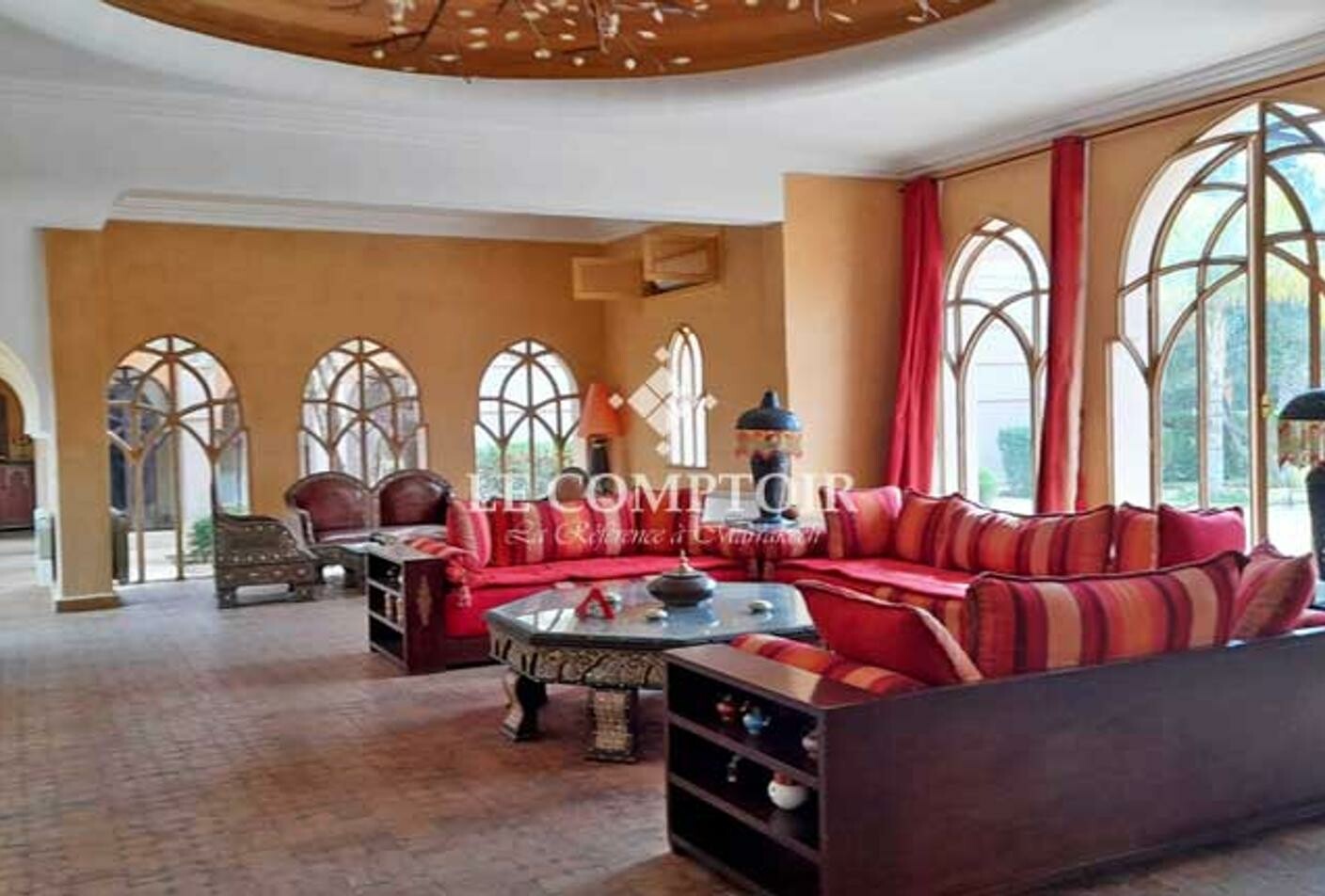 Villa 750 m² à indéfini — 8