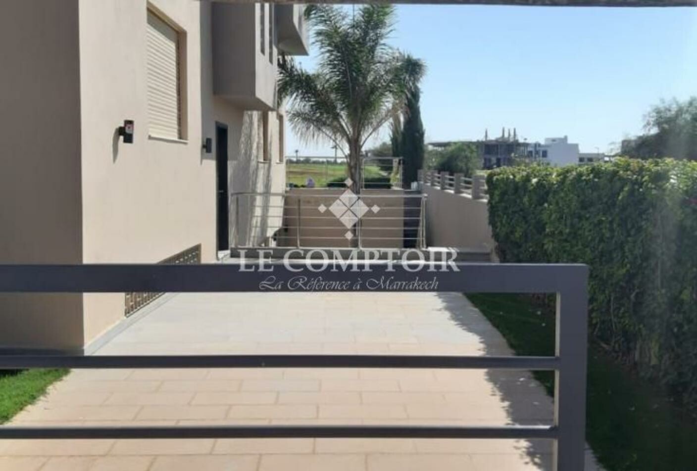 Villa 400 m² f indéfini — 10