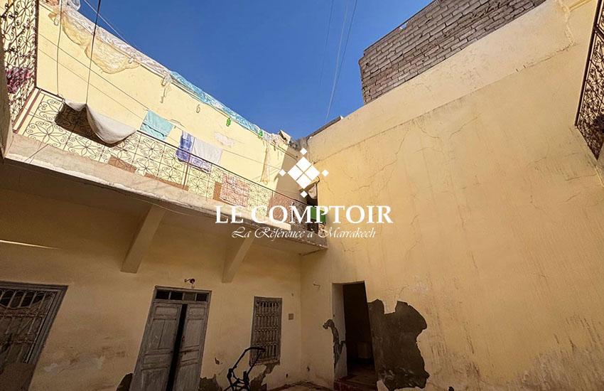 RIAD A RENOVER RIAD ZITOUN JDID MELKIA — 2