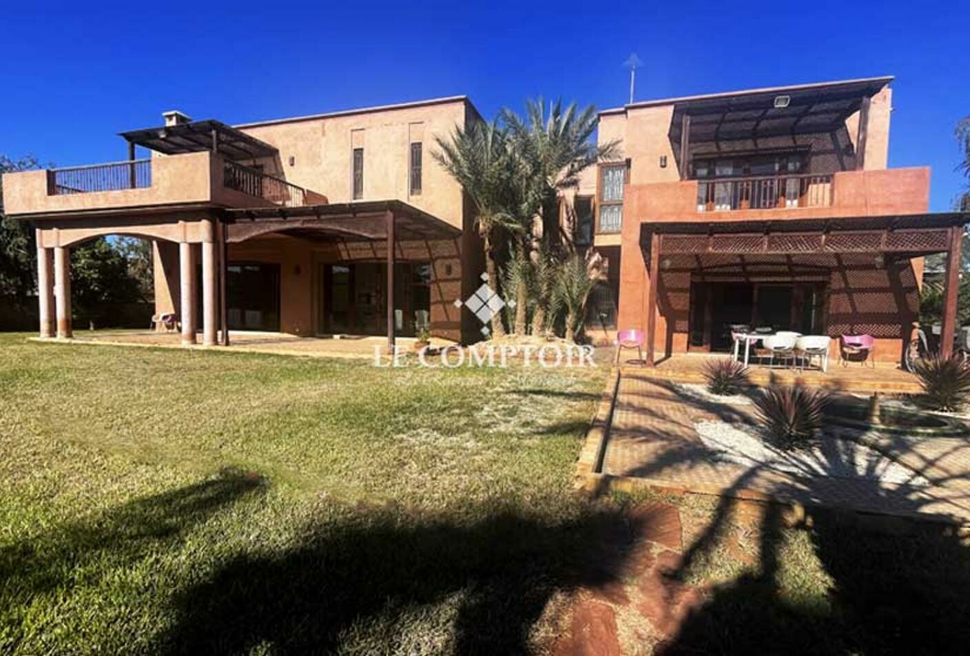 Villa 620 m² à indéfini — 4