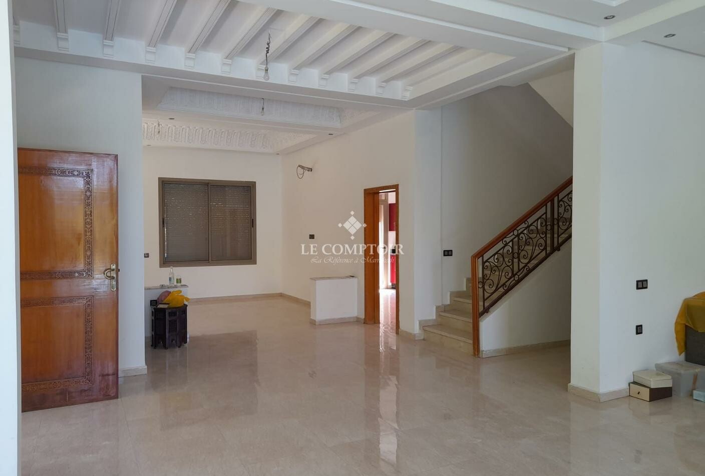 Villa 290 m² à indéfini — 10