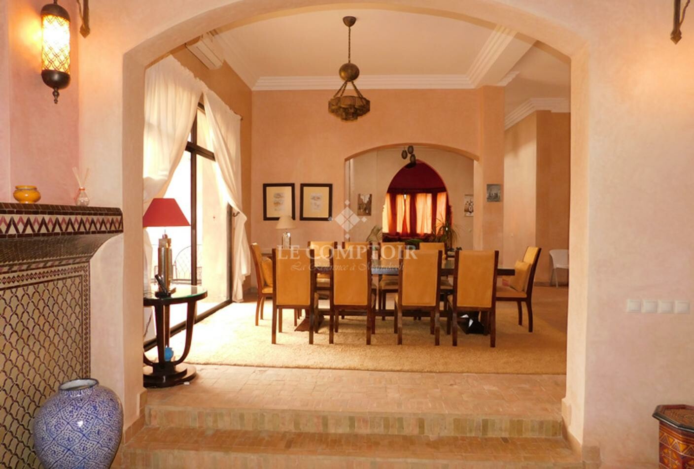 Villa 600 m² à indéfini — 8