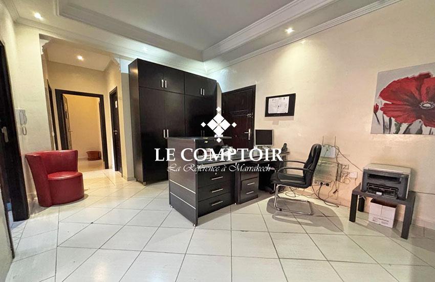 Bureau 93 m² f Av Abdelkrim El Khattabi — 7