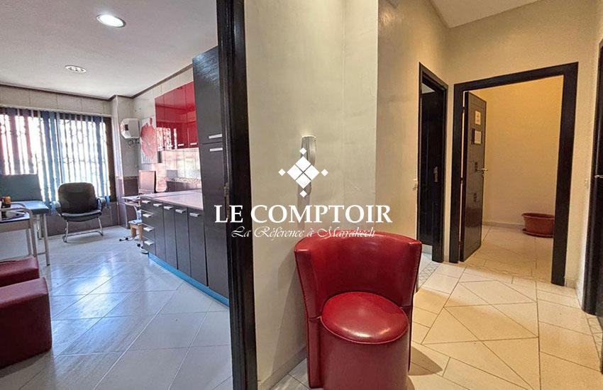 Bureau 93 m² f Av Abdelkrim El Khattabi — 8