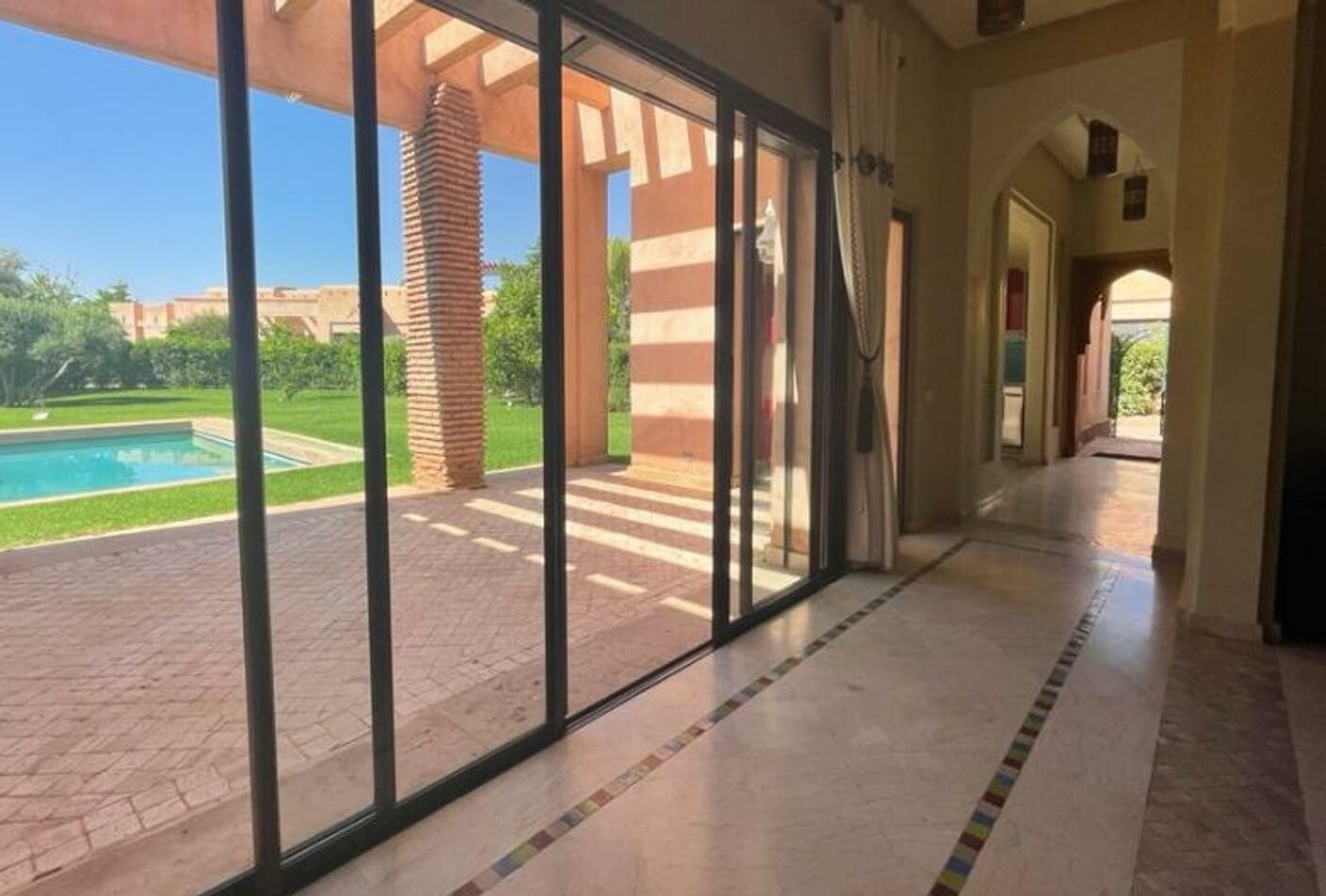 Villa 165 m² à indéfini — 10