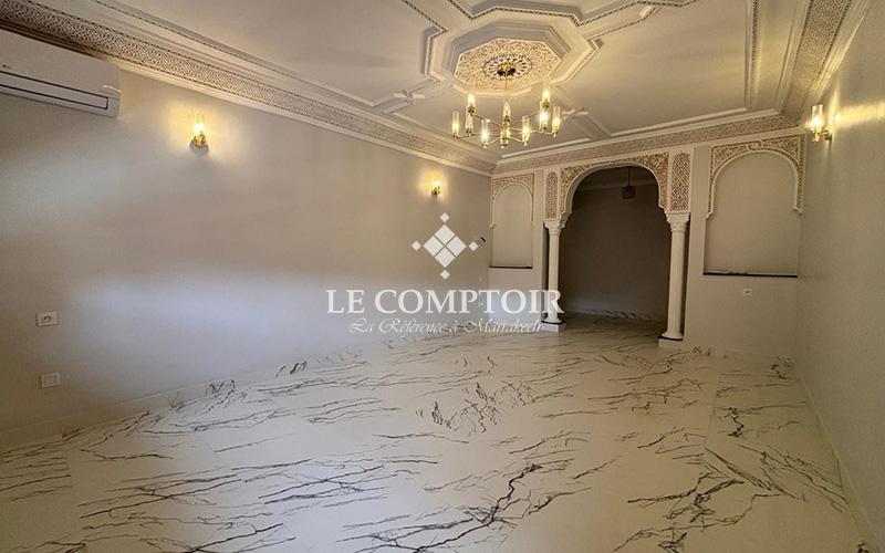 APPARTEMENT ENTIÈREMENT RÉNOVÉ A LOUER