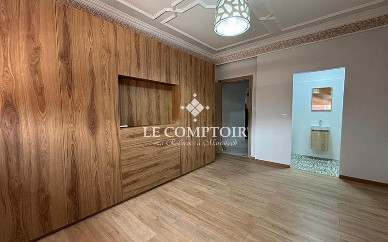 APPARTEMENT ENTIÈREMENT RÉNOVÉ A LOUER — 6