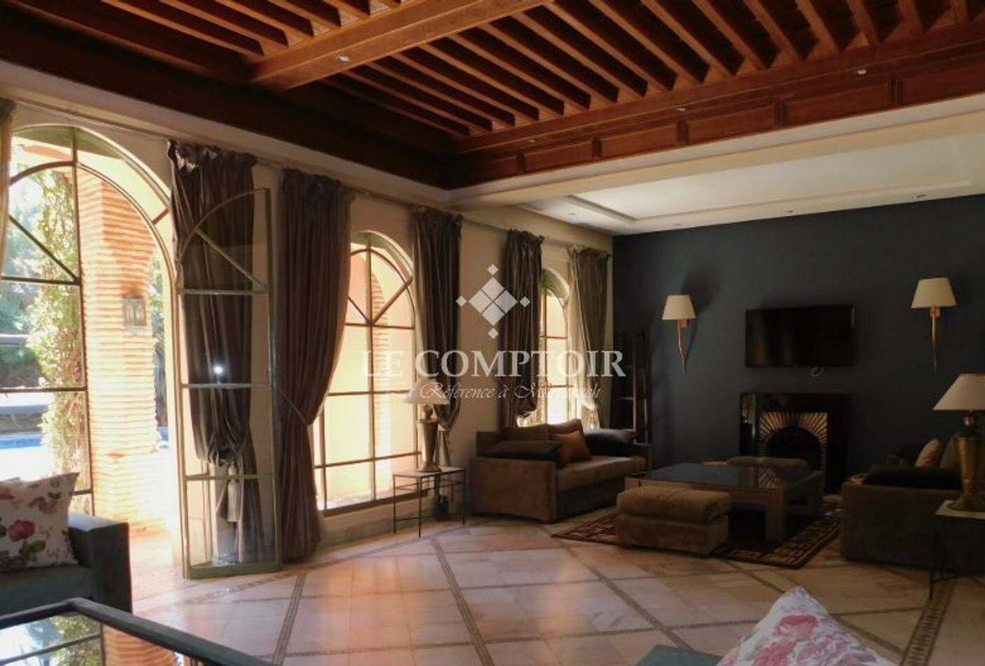 Villa 750 m² à indéfini — 8