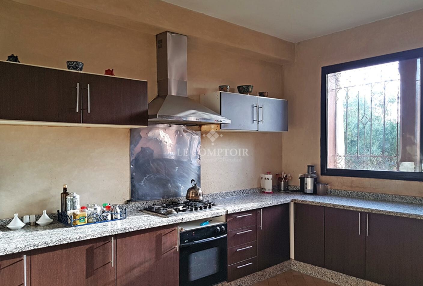 Villa 450 m² à indéfini — 9