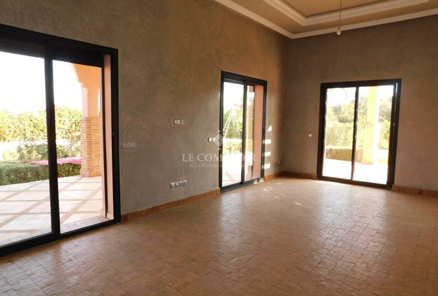 BELLE PROPRIÉTÉ À VENDRE - ROUTE OUARZAZATE - MARRAKECH — 5