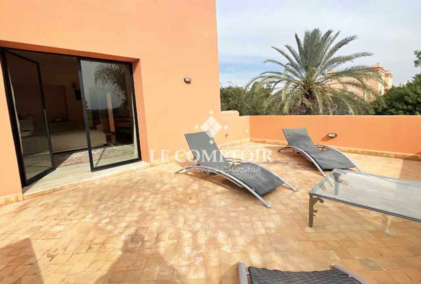 SUPERBE VILLA AMELKIS 1 — 3