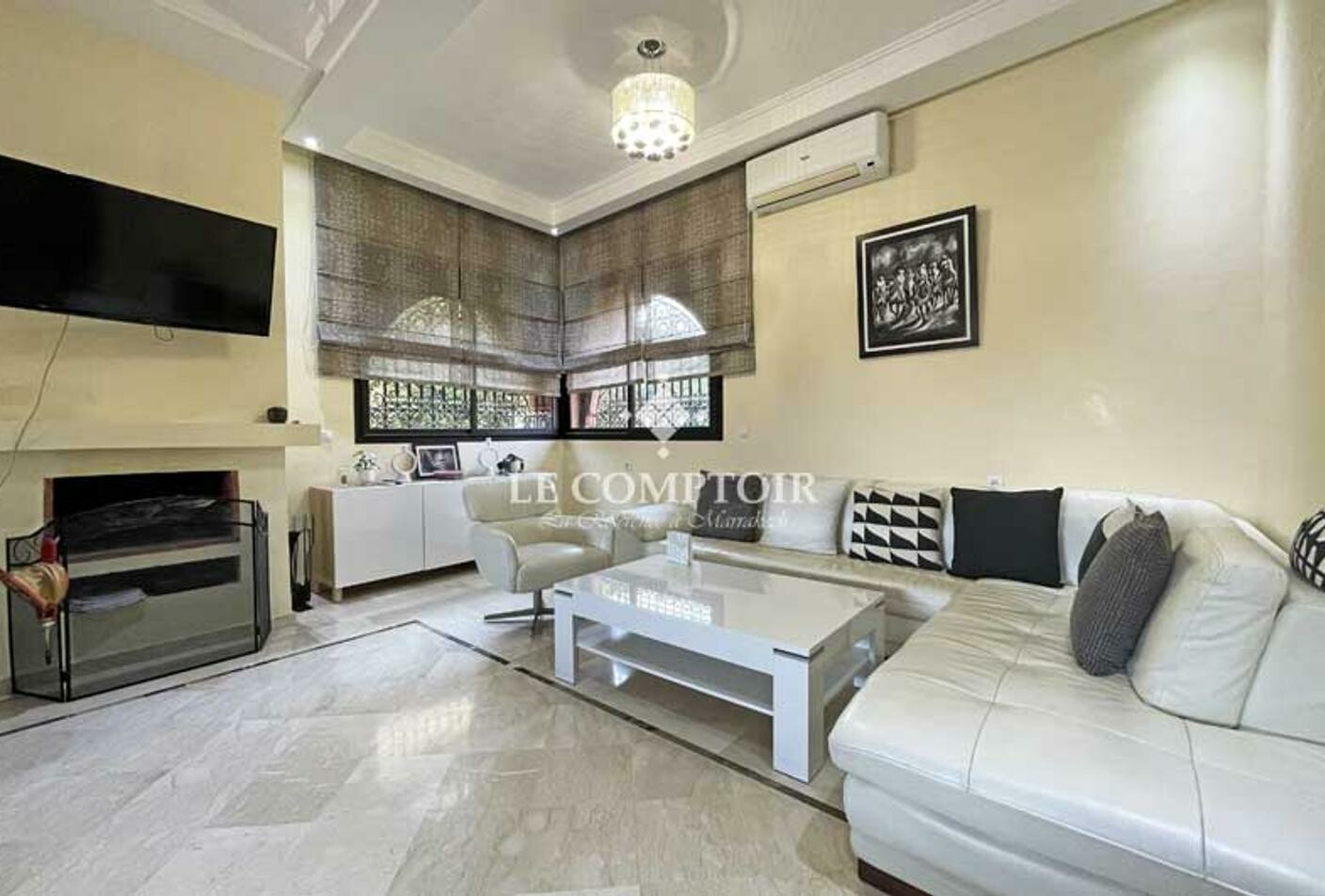 VILLA A TARGA A LA VENTE — 3