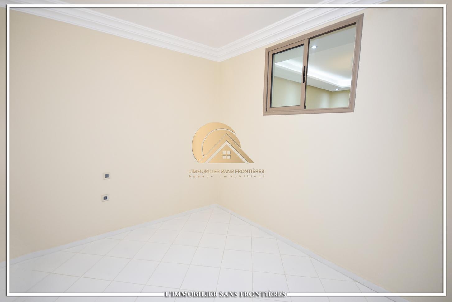 Villa vide à vendre avec piscine privée  Targa — 5
