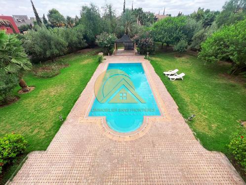 Villa moderne à vendre  3700m² Route Ouarzazate km12 — 3
