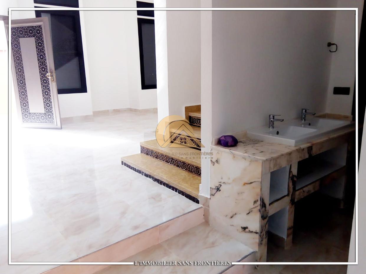 Villa 250 m² à Targa — 10