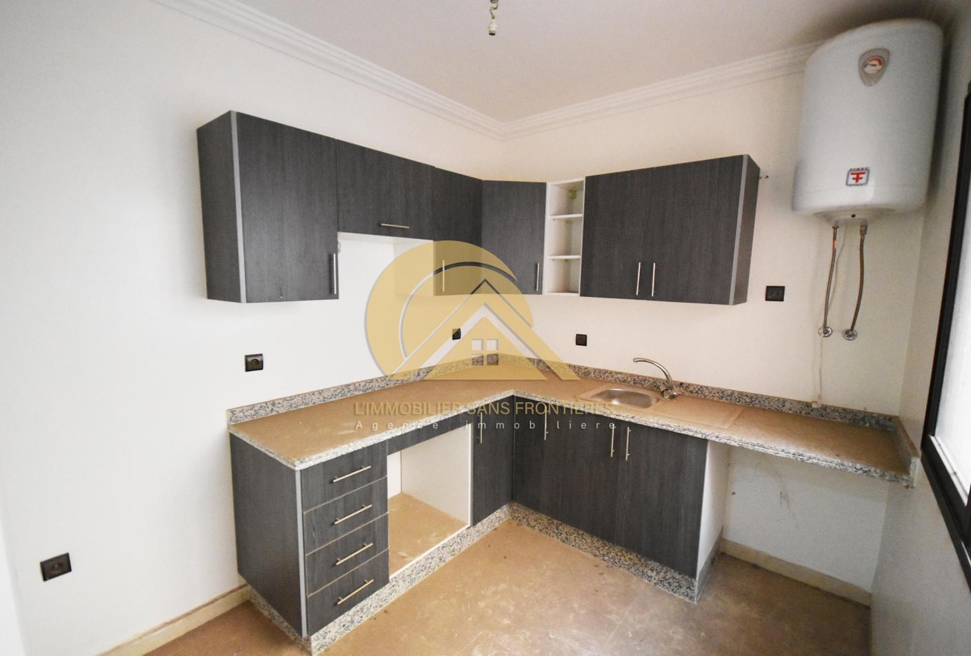 Maison commercial  à vendre 543m², Sidi Ghanem Marrakech — 2