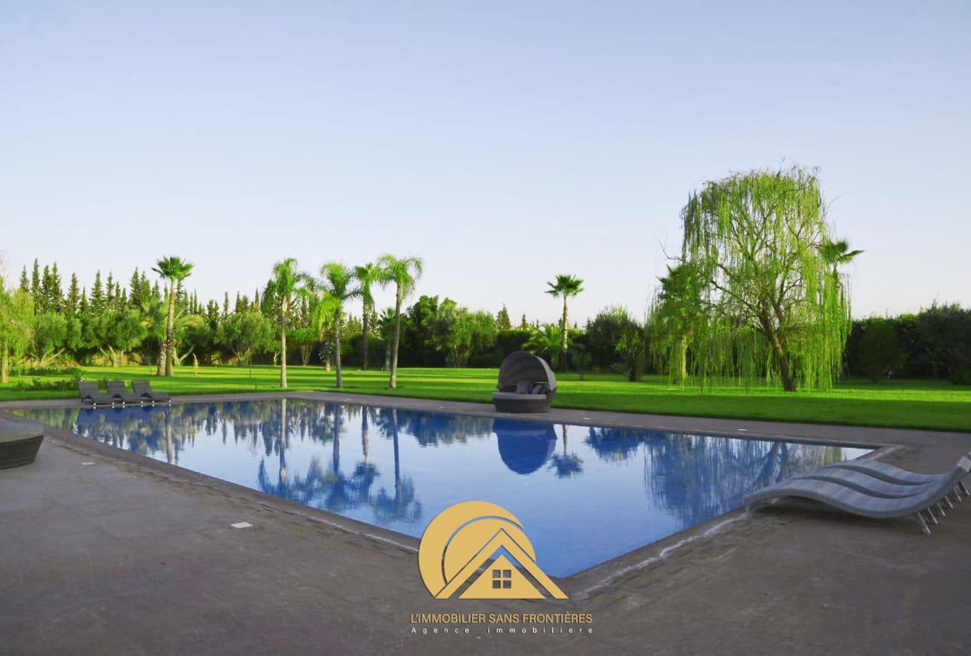 Villa luxueuse à louer Longue durée 9km Marrakech — 2