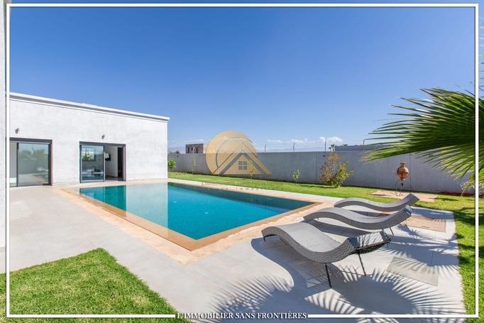 Villa meublée à louer plain pied, piscine privée, Route de Ouarzazate — 3