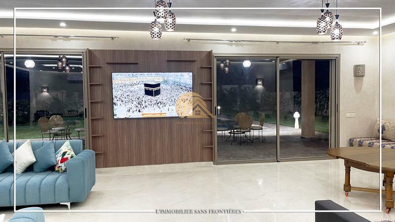 Villa 2000 m² à Route de Fès — 10