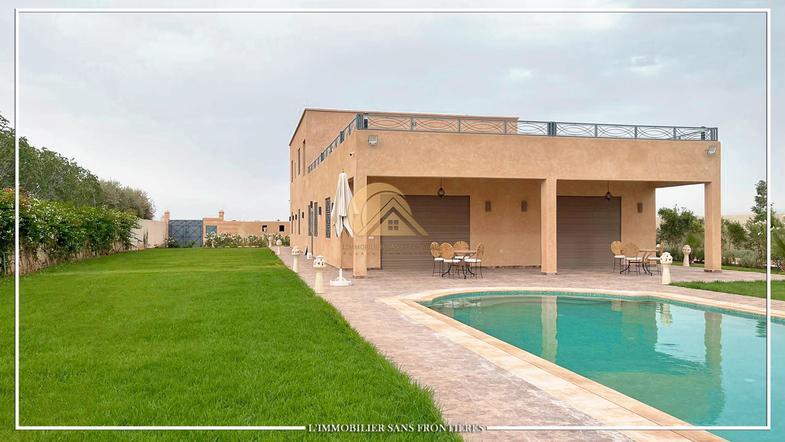 Villa vide à vendre  2000M², piscine  privée, Route de fes — 3