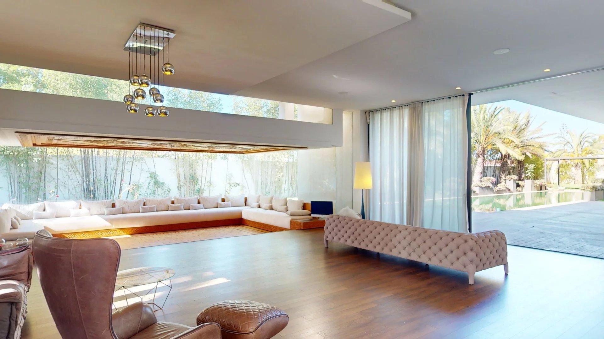 Villa 1420 m² f Souissi — 7