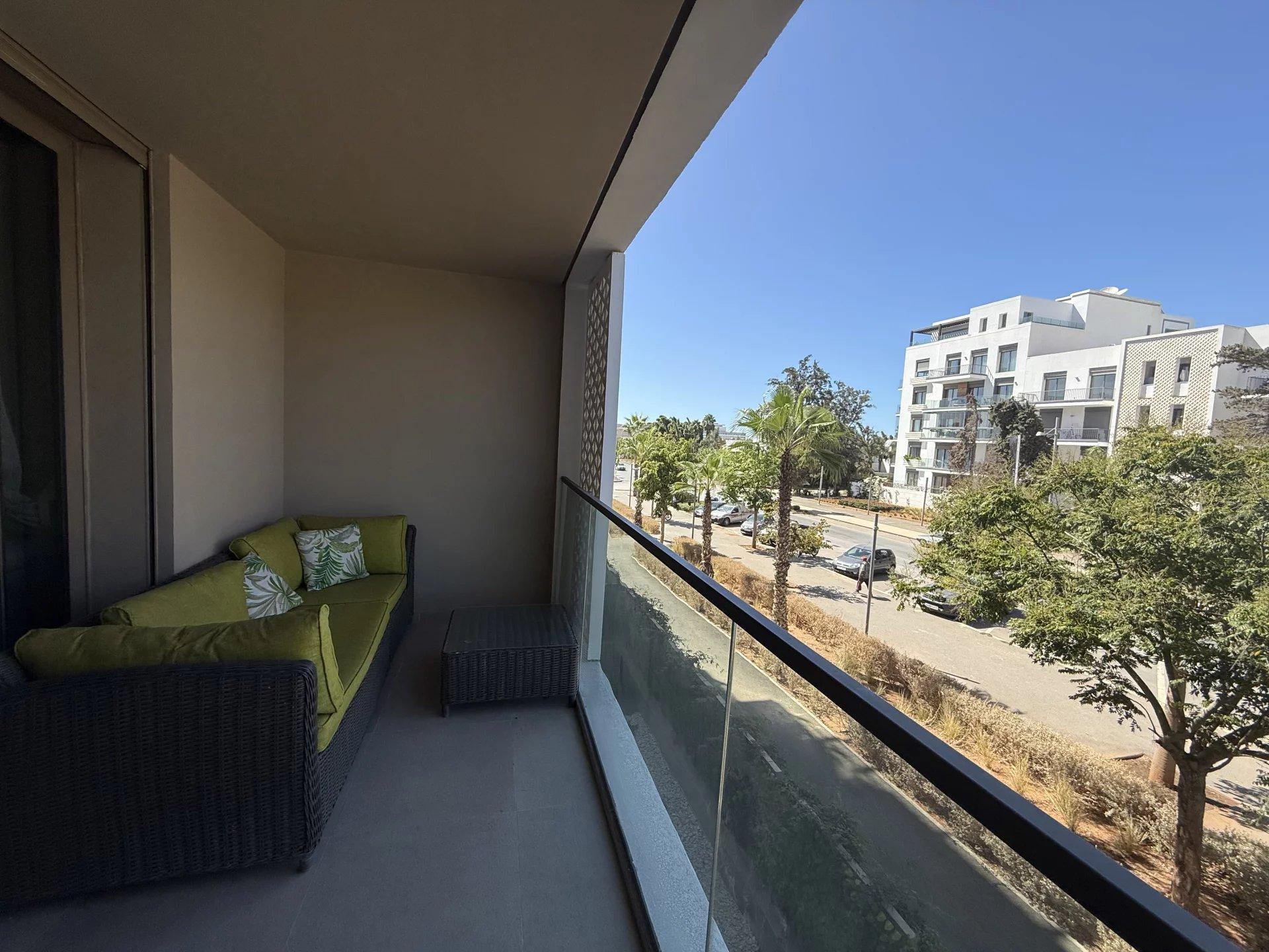 Appartement moderne à louer à Rabat Square — 2