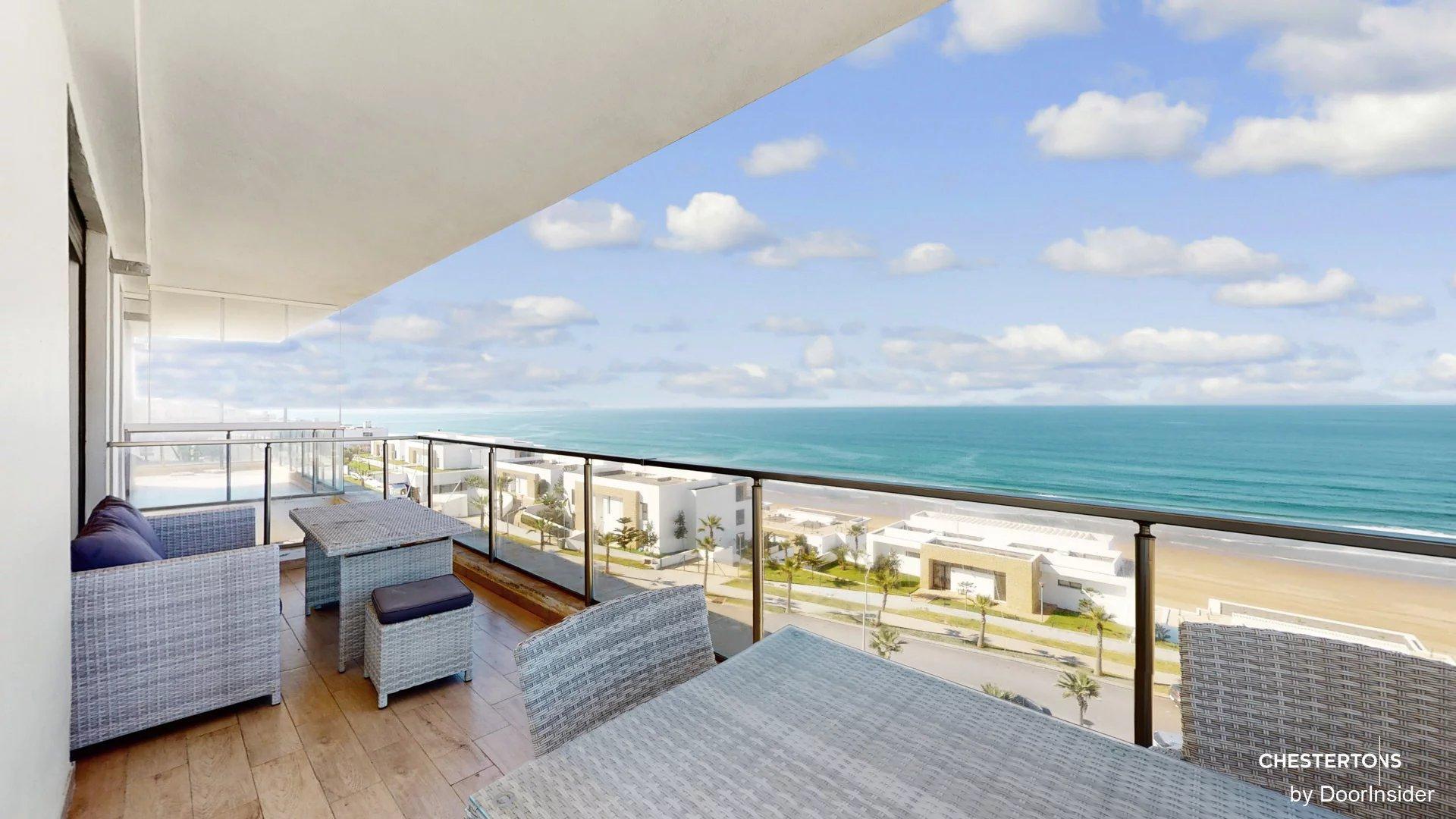 Appartement à la à Plage des nations