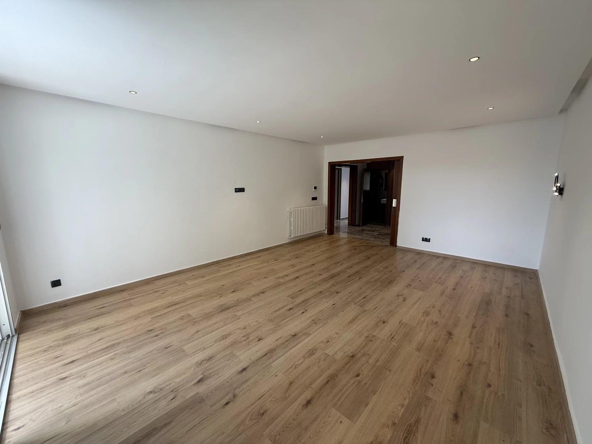 Appartement Lumineux et Spacieux à Louer à l'Aviation — 4