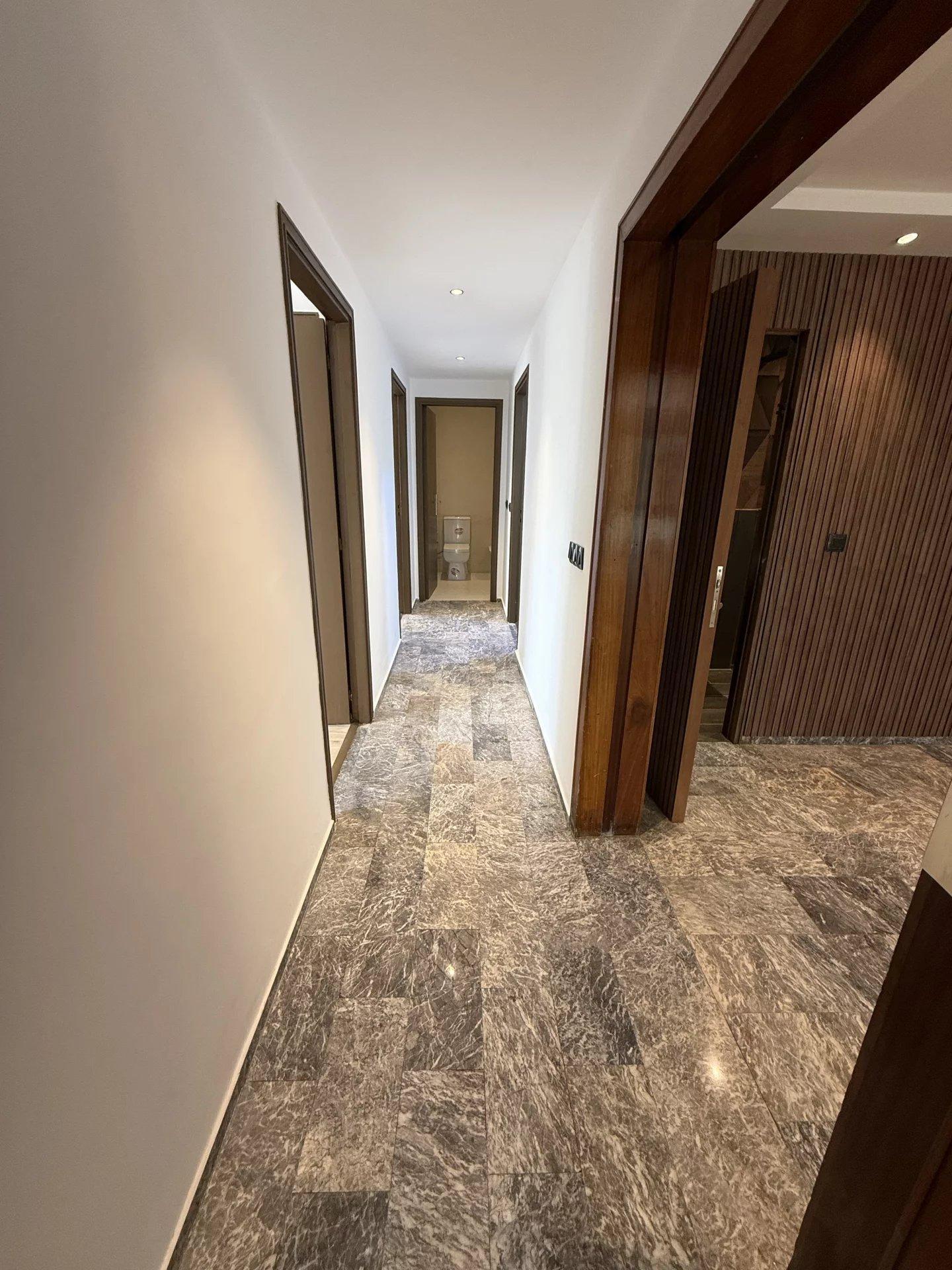 Appartement Lumineux et Spacieux à Louer à l'Aviation — 6