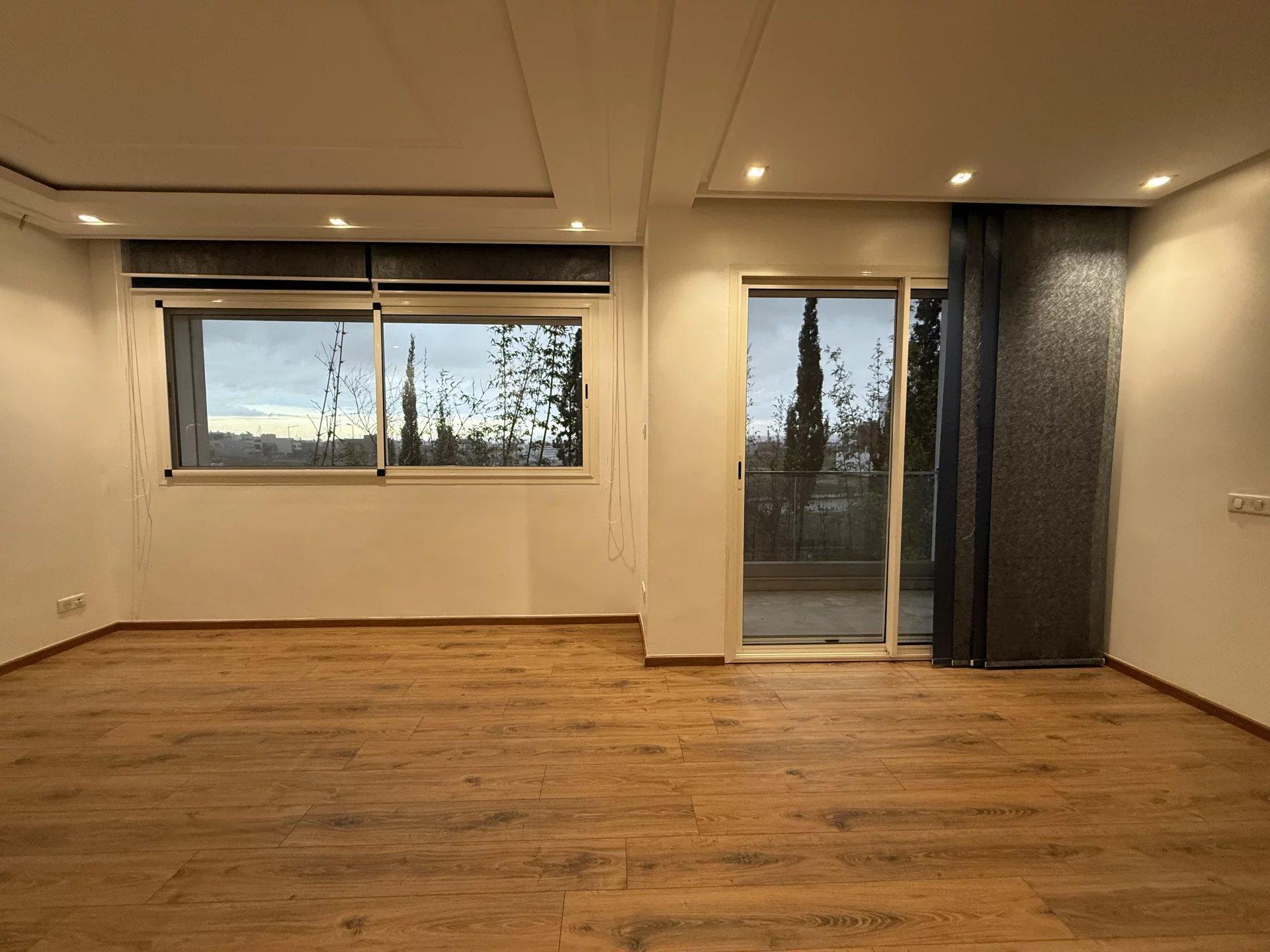 Maison moderne à vendre à Casablanca — 6