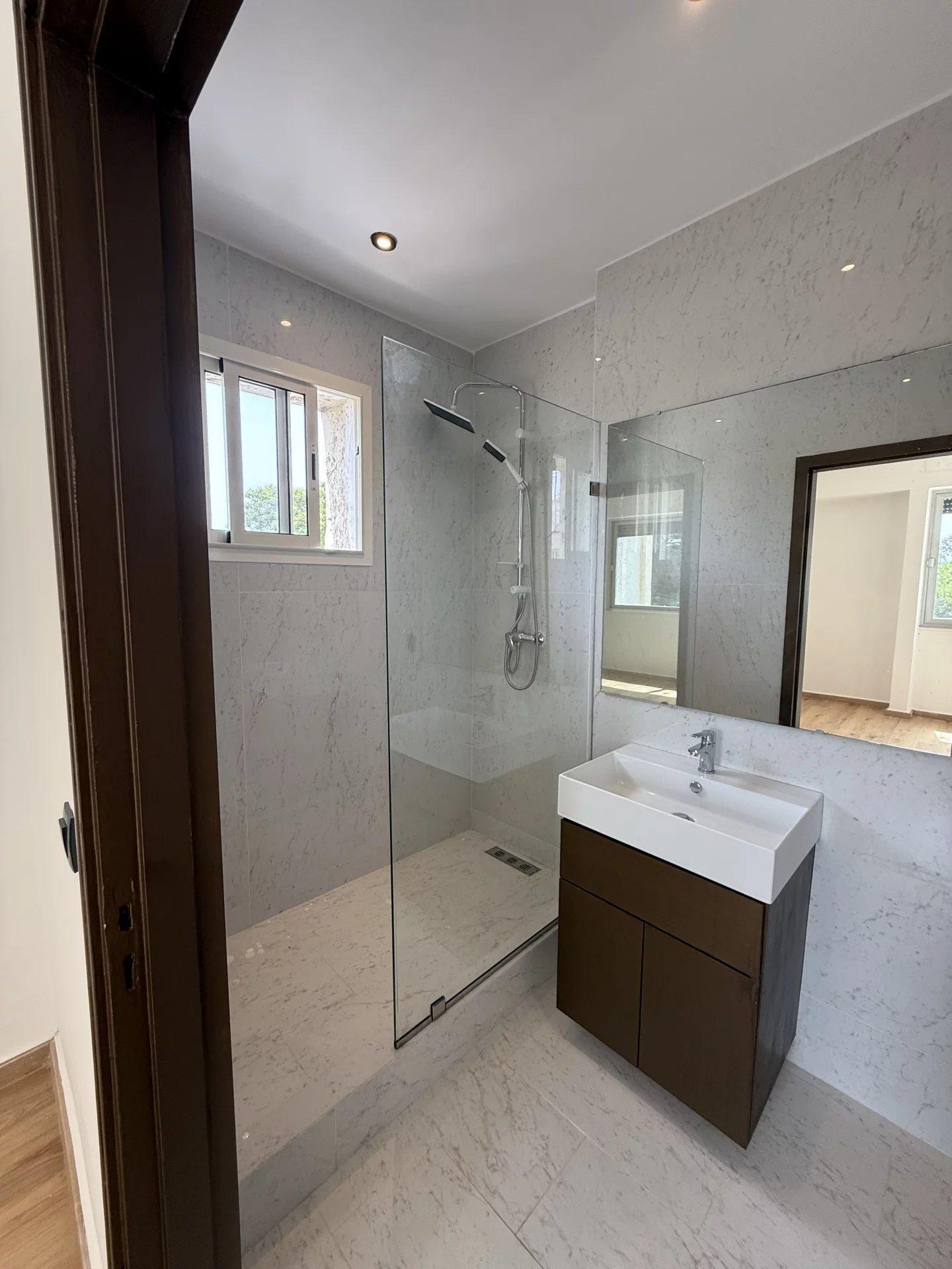 Appartement 165 m² à Aviation — 9