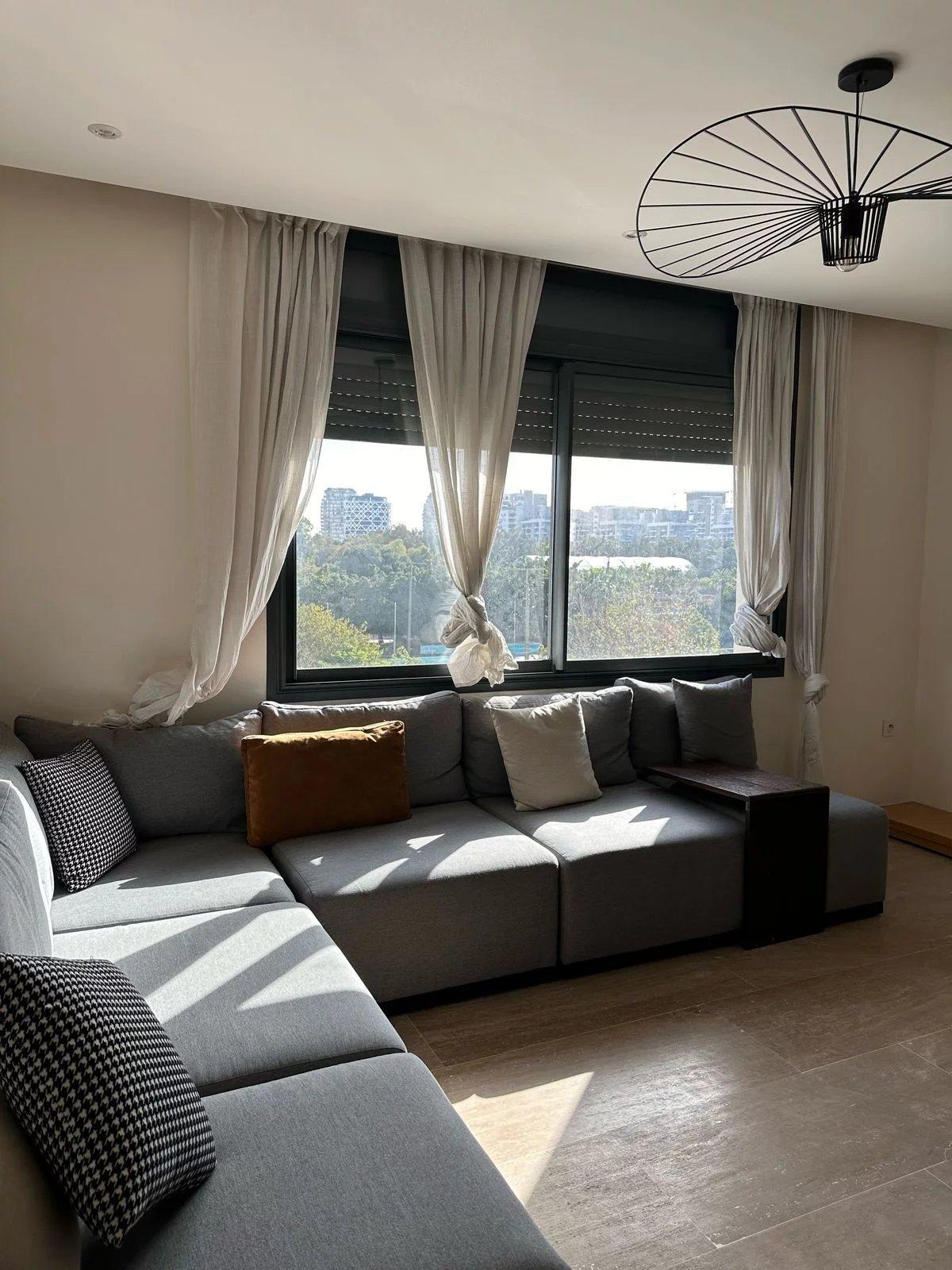 Appartement Moderne et Meublé à Beauséjour — 2